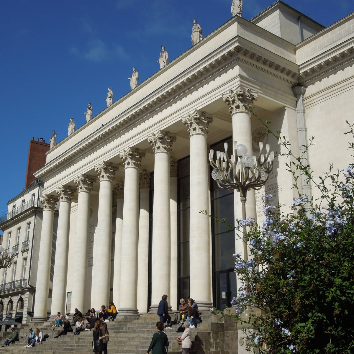 TEATRO NACIONAL DE NANTES NANTES FRANCIA