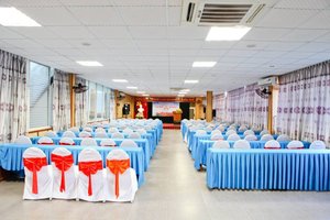 Trung tâm dịch vụ & Phòng sự kiện