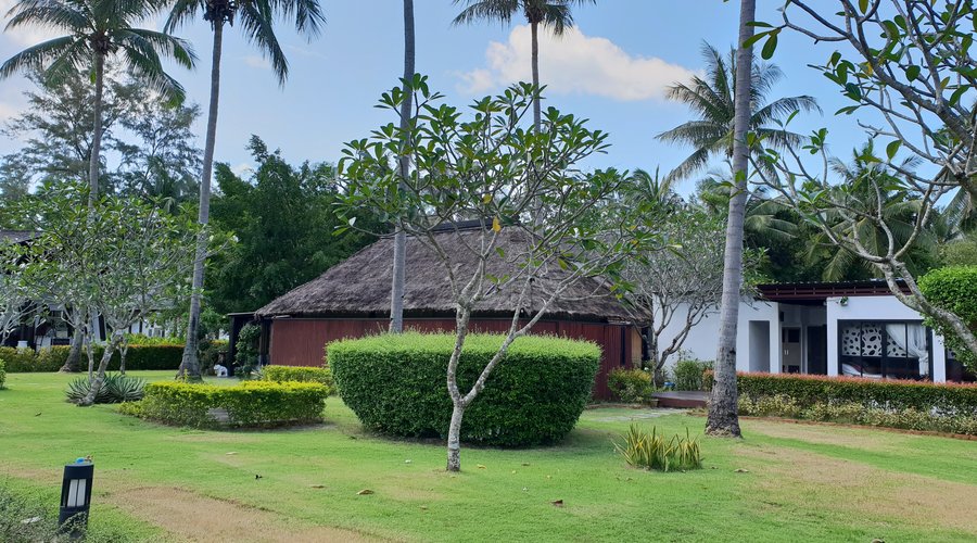 Spa exterior