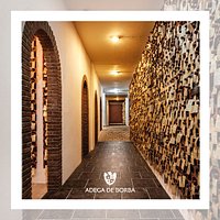 Visite a nossa Enoteca