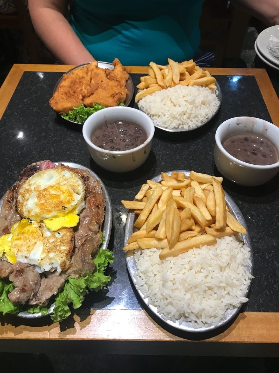 BAR BUNDA DE FORA, Rio de Janeiro - Copacabana - Comentários de  Restaurantes, Fotos & Número de Telefone