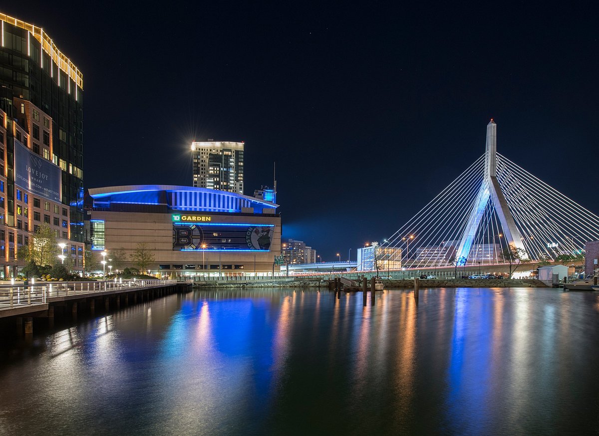 Boston Parking Garages near North End & TD Garden