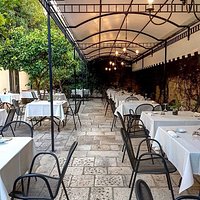 Il cortile interno - Courtyard