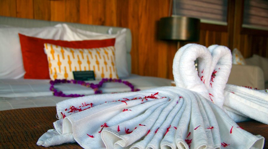 Enjoy romantic getaway with a special touch to make you feel at home. 
