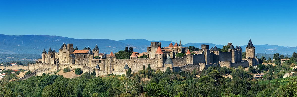 The 10 best hotels with parking in Carcassonne from 34 USD for