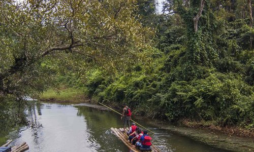 This adventure trail will take you cycling through the less traveled paths of Wayanad. You also get to explore the enchanting waterways of Wayanad in a bamboo raft. Be in sync with nature and explore your wild side with cycling and bamboo rafting in Wayanad. Follow the link to know more about the experience: https://goo.gl/g8aekD