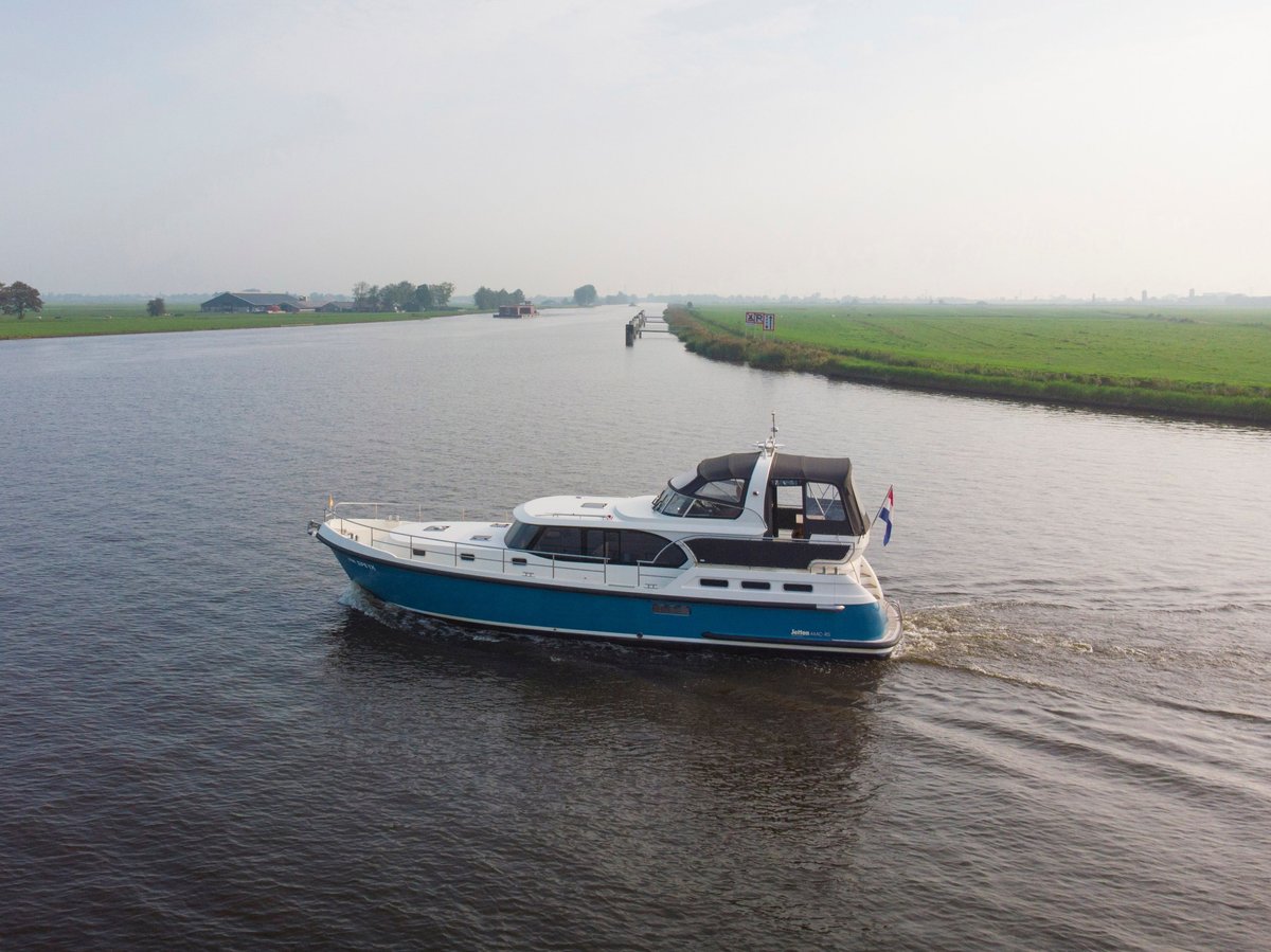 de schiffart yachtcharter terherne niederlande