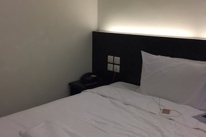 Room & Suite