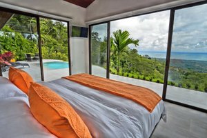 Room & Suite