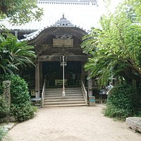 本堂全景
