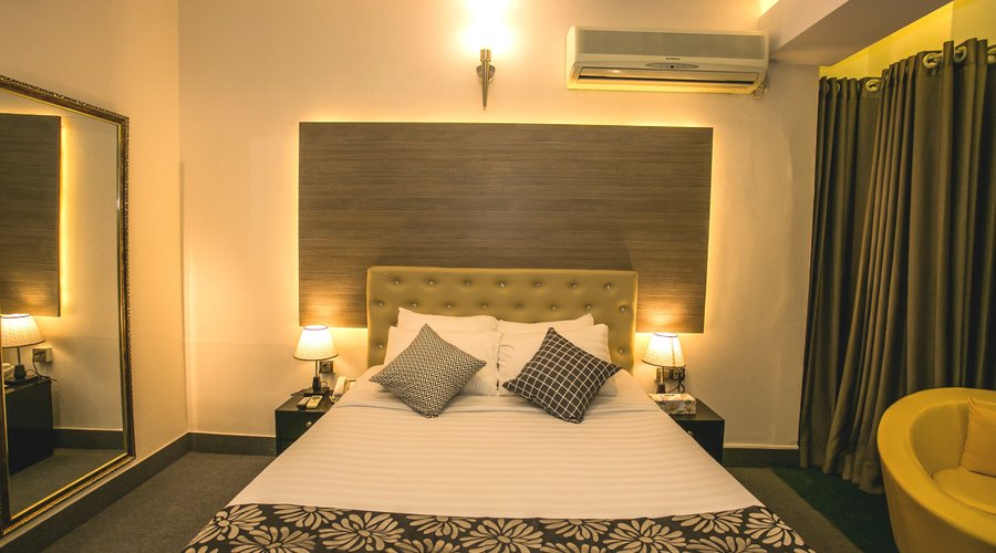 Executive 1 bedroom queen suite