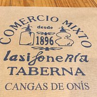 Excelente comida, espaço e atendimento. Amanhã vamos repetir!