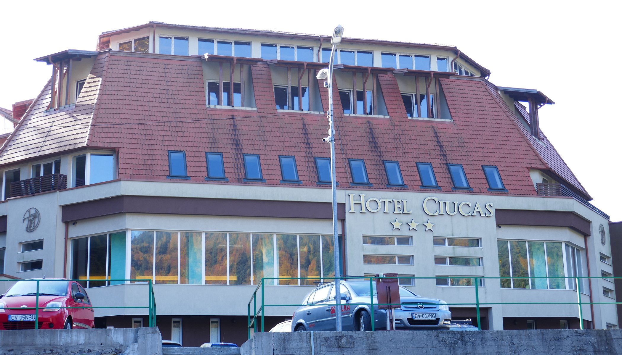 Hotel Ciucaș cu centru SPA si baza de tratament image