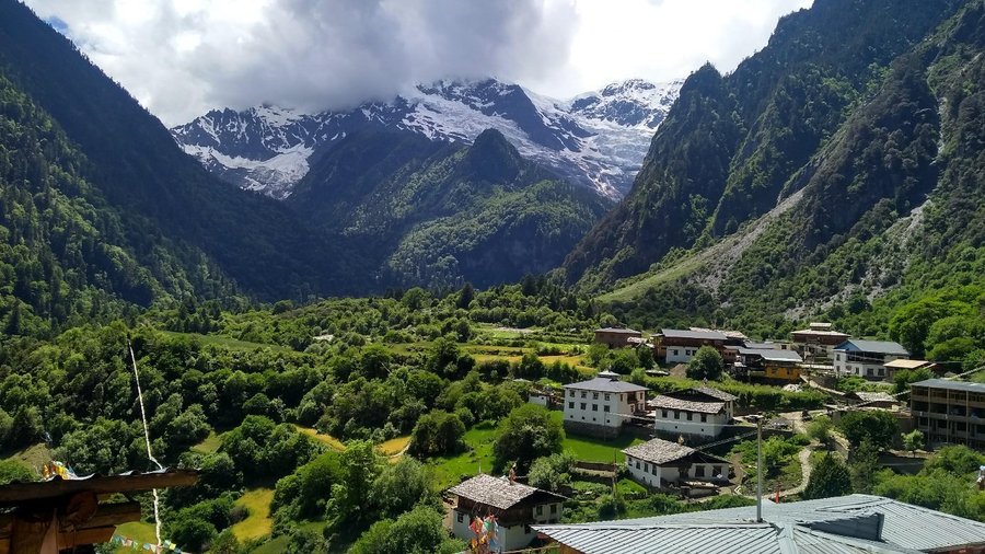 Yubeng Jiange Shiguang Inn