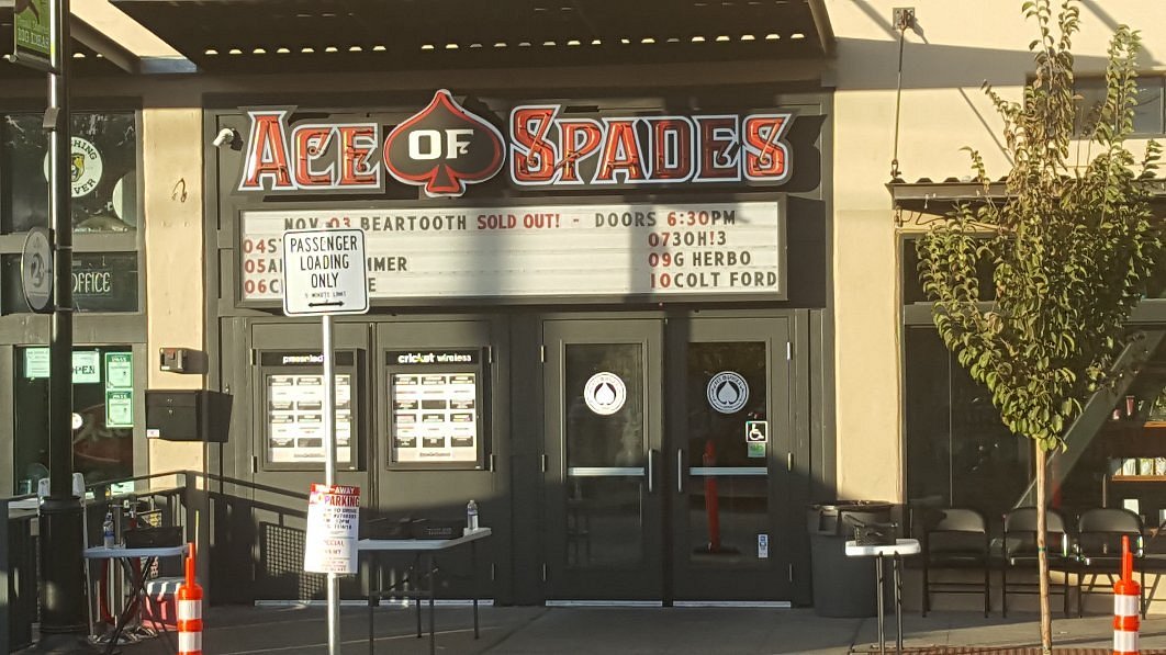 ACE OF SPADES (Sacramento) Ce qu'il faut savoir pour votre visite