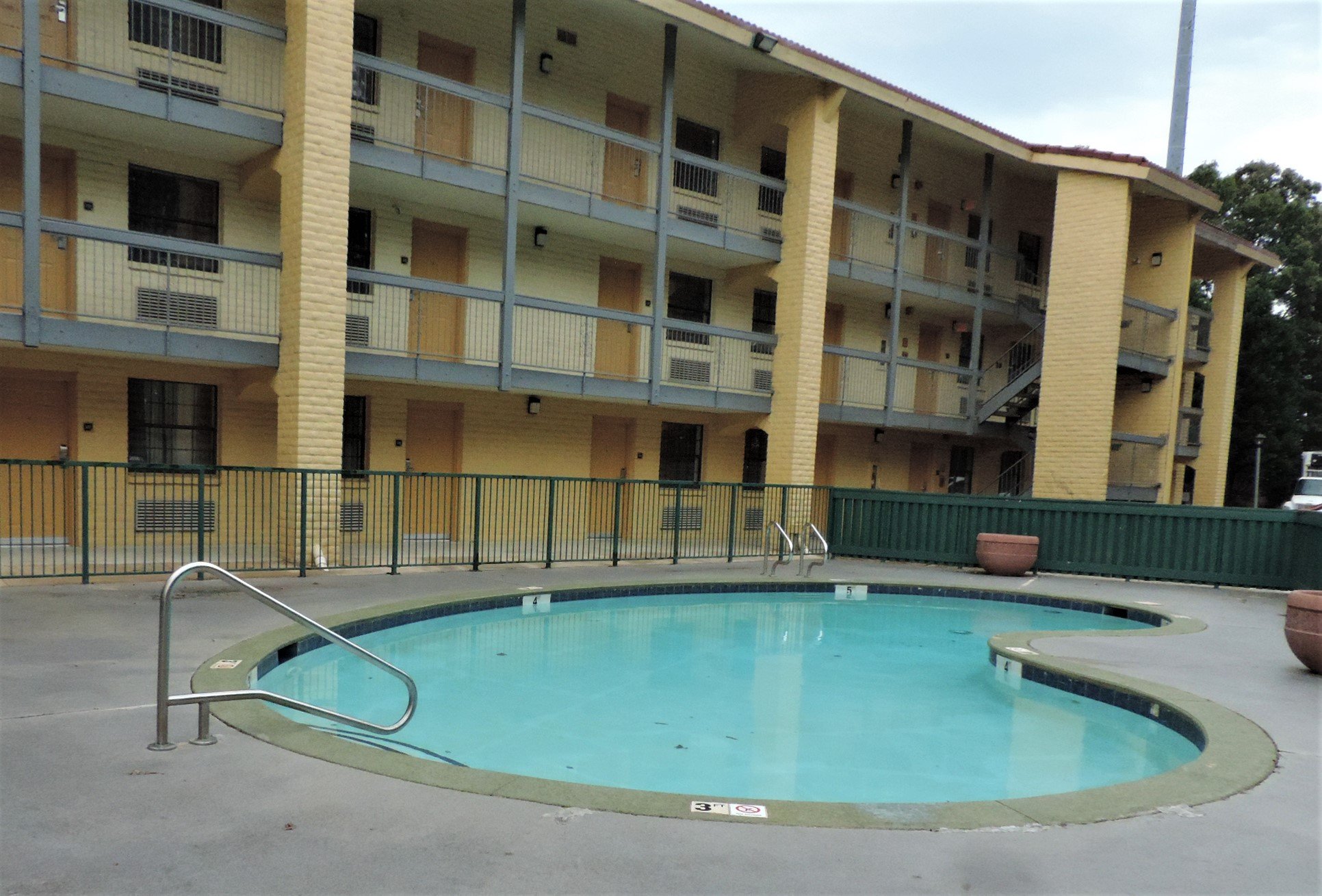 hotels around charlotte nc
