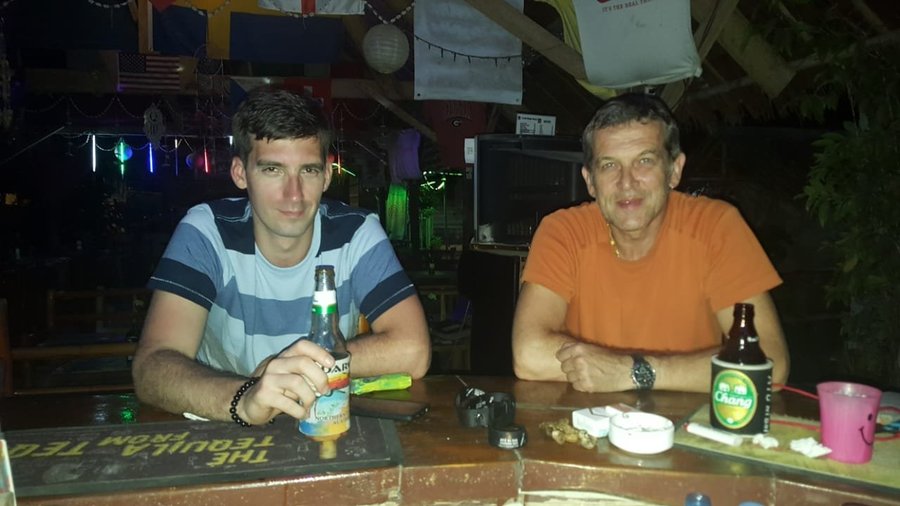 Pic with her husband in the bar.