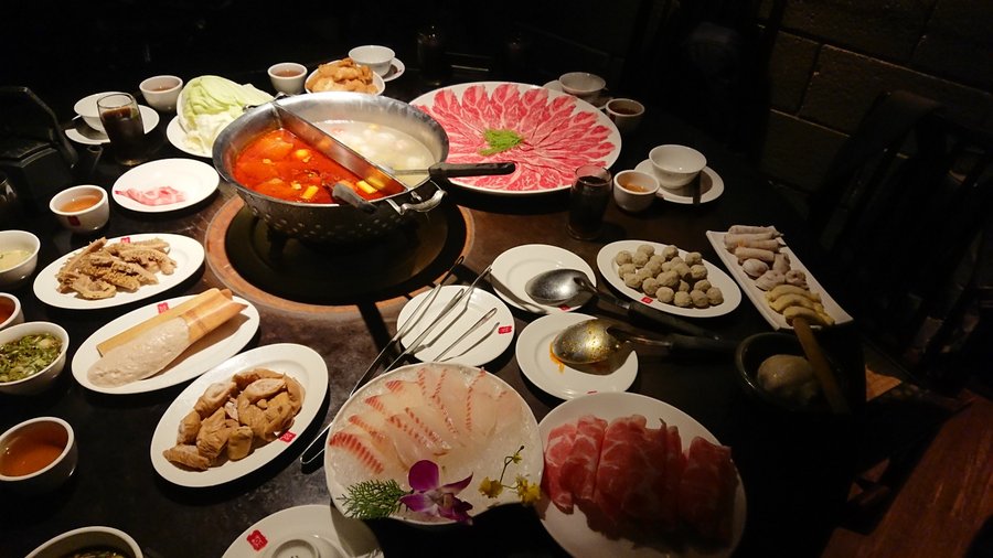 好多配料~~食到好飽都好好味