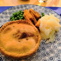 Steak and guinness pie