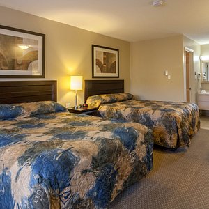 Standard room with two queen sized beds