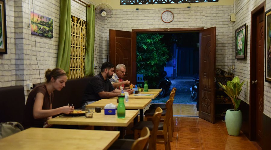 Some customers eating