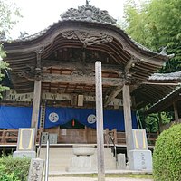 本堂全景