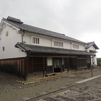 旅 籠