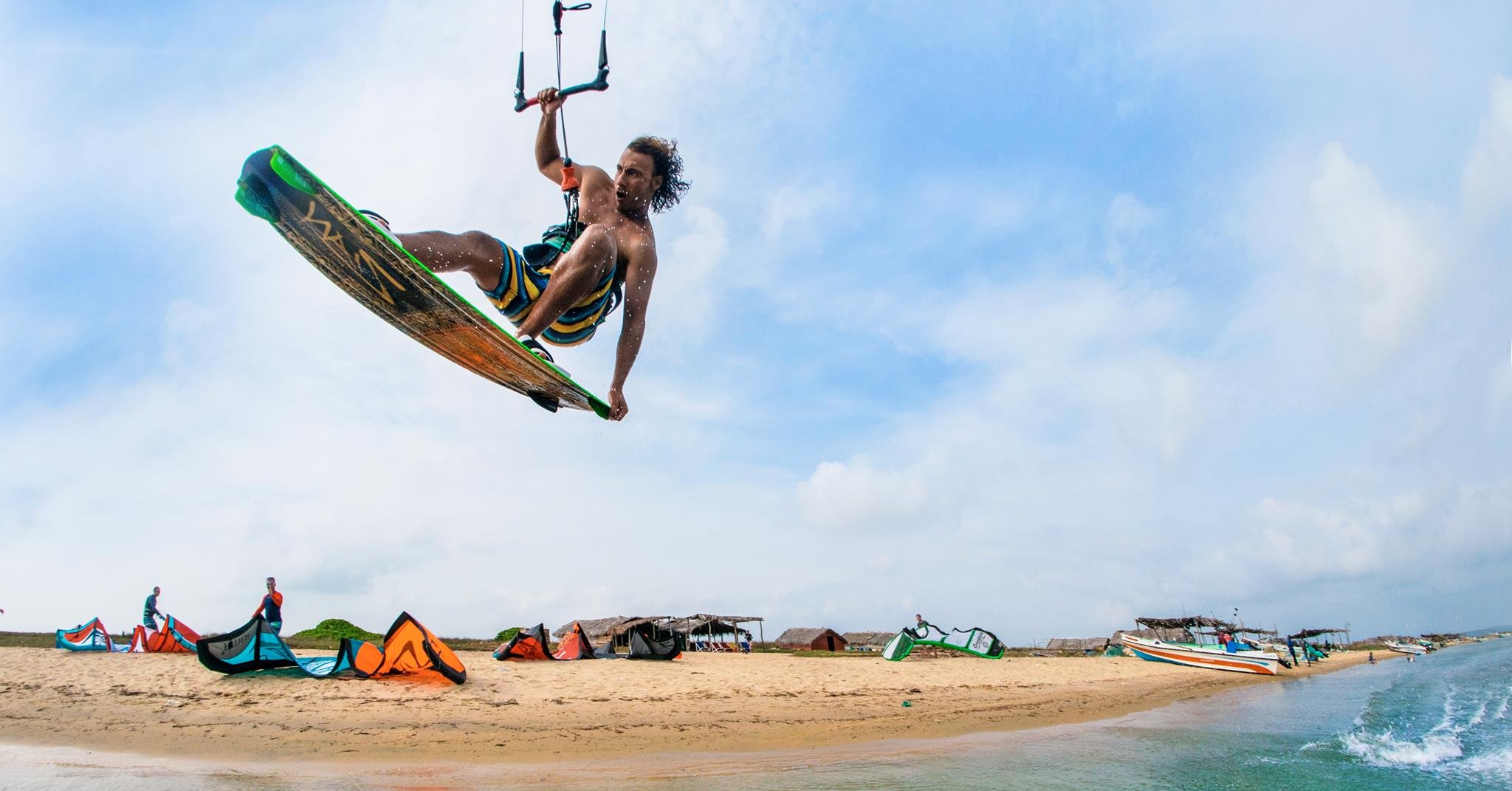 Kitesurfing lanka top