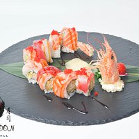 Red Moon Sushi & Grill