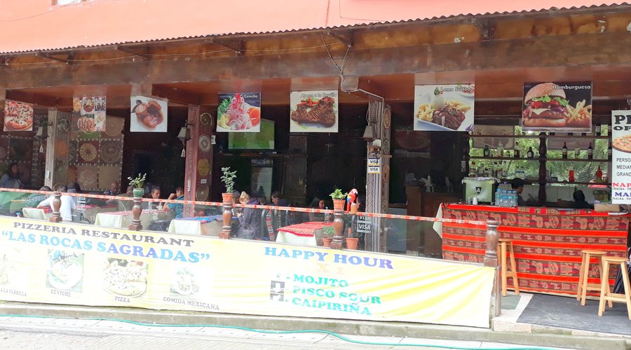 vista del restaurant las Rocas Sagradas