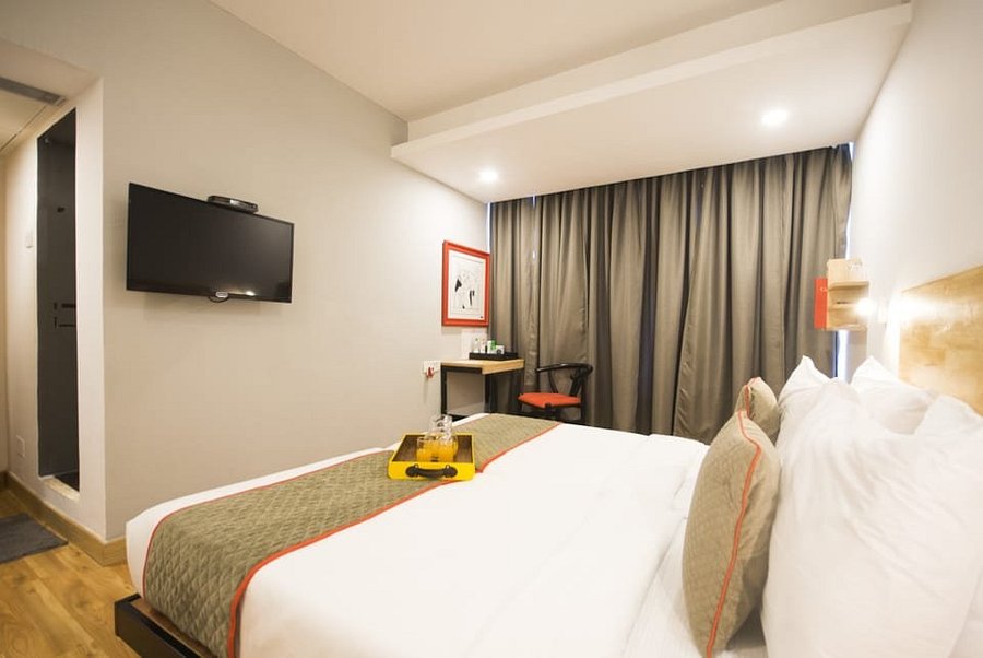 Oyo Rooms In Vile Parle Mumbai Book Vile Parle Mumbai Hotels With 80 Off Makemytrip