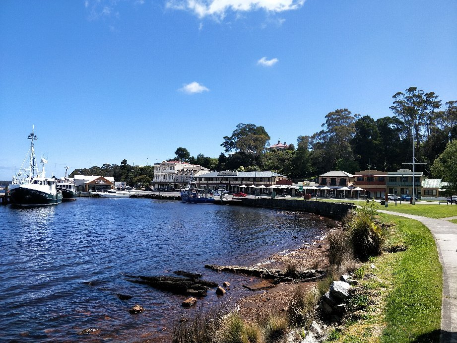 Exploring Strahan Beach Tourist Park: Your Ultimate Guide to Strahan, Australia