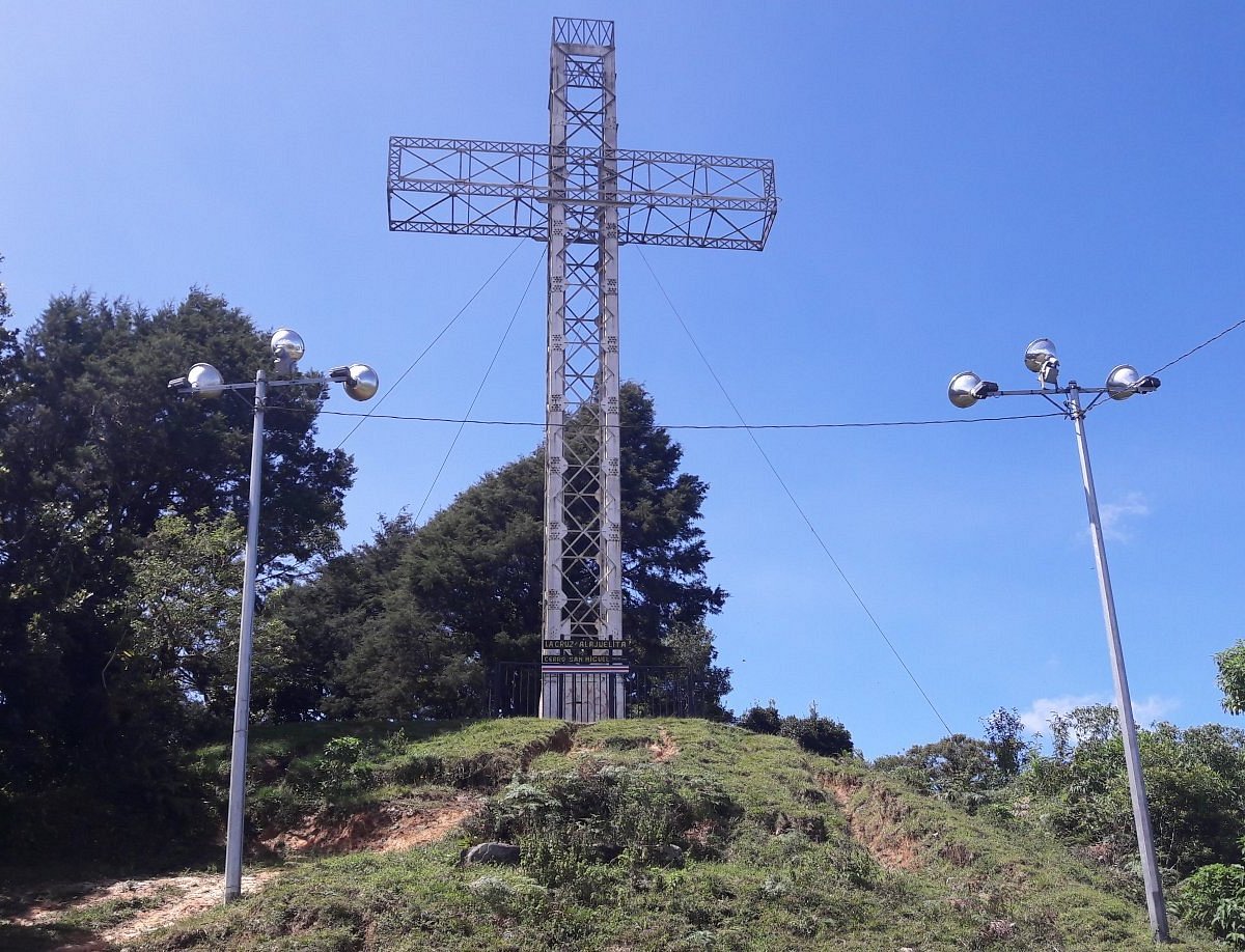 Cruz de Alajuelita (San José) - 2022 Lohnt es sich? (Mit fotos)