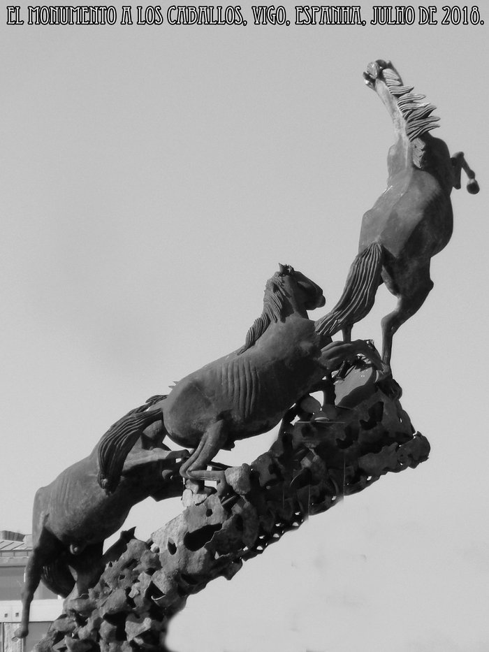 Imagen 5 de Monumento a los Caballos