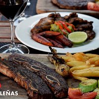Asado de tira Las Leñas