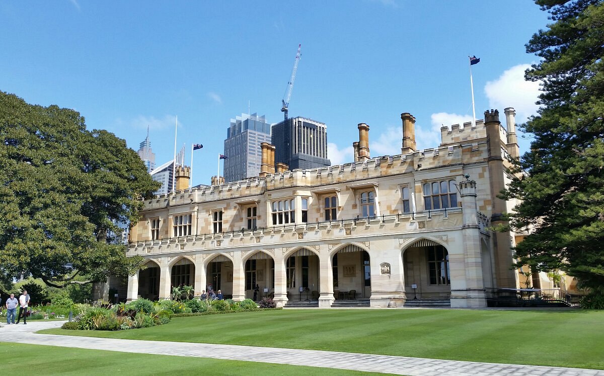 queensland government tourist bureau sydney