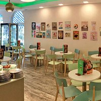 Innenbereich des Eiscafé Negri