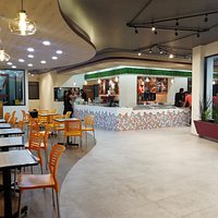 Excelente servicio, muy acogedor, y los precios excelentes! Excelente lugar para toda la familia...