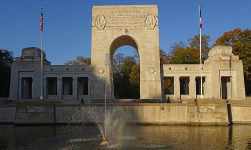 Le beau mémorial un matin de novembre