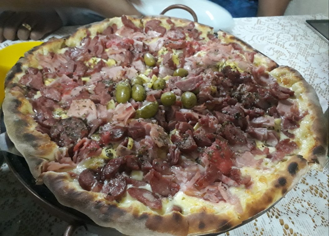 PIZZARIA TIA PIQUITA, Barbacena - Comentários de Restaurantes & Fotos