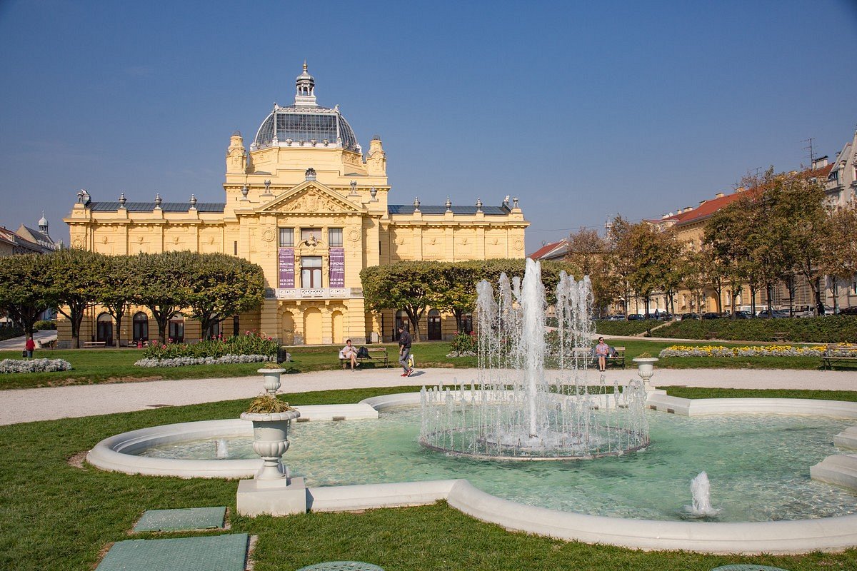 Набережная Загреб. Zagreb город. Лоу город.