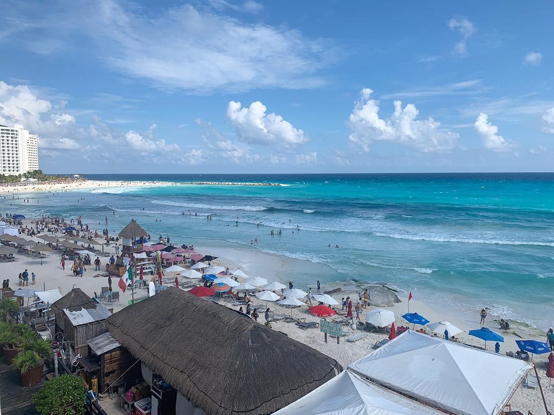 forum beach cancun