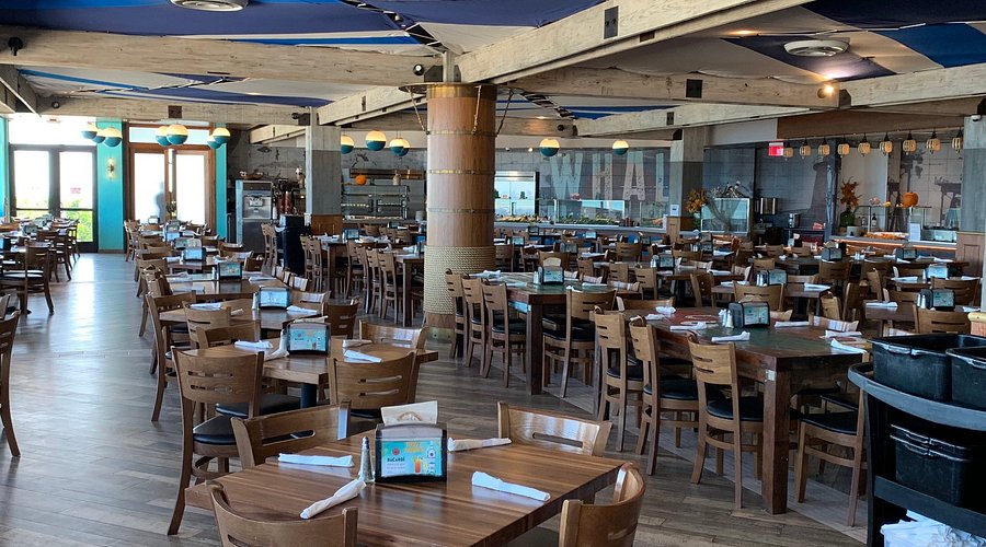 Whale Harbor Seafood Feast (buffet)