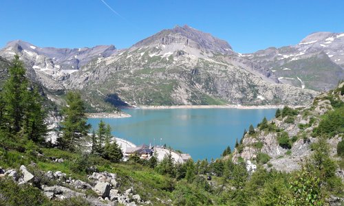  Barrage d' Emosson 