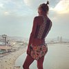 Claire l L
