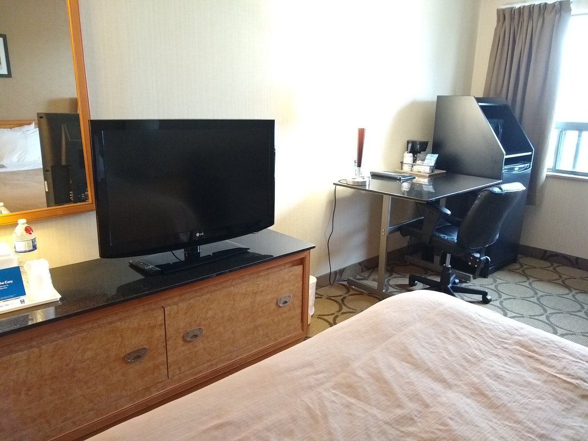 COMFORT INN HAMILTON $101 ($̶1̶0̶7̶) - Updated 2022 Prices & Hotel ...