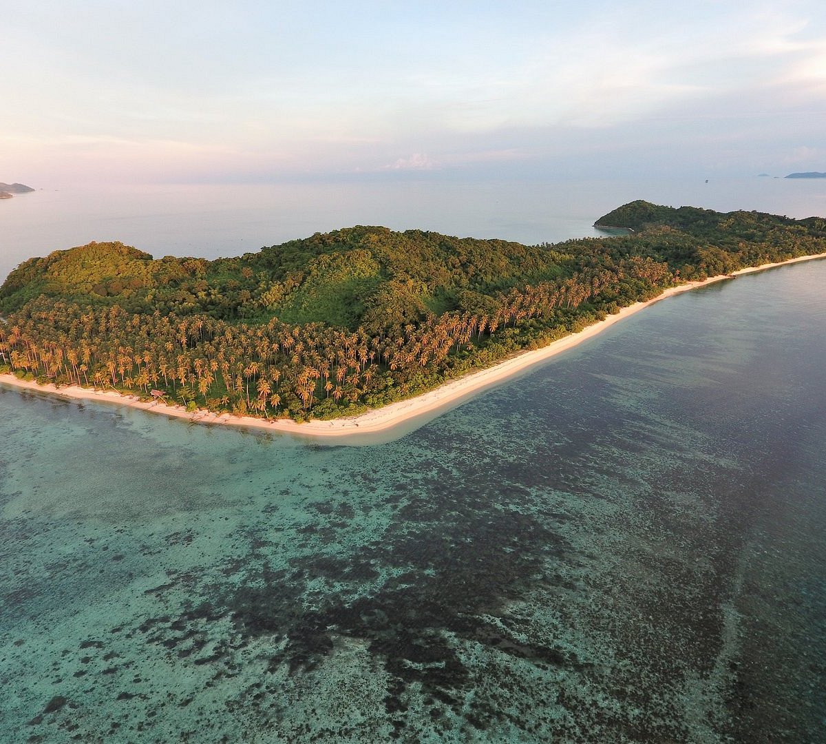 Linapacan. Caraboa Island Philippines.