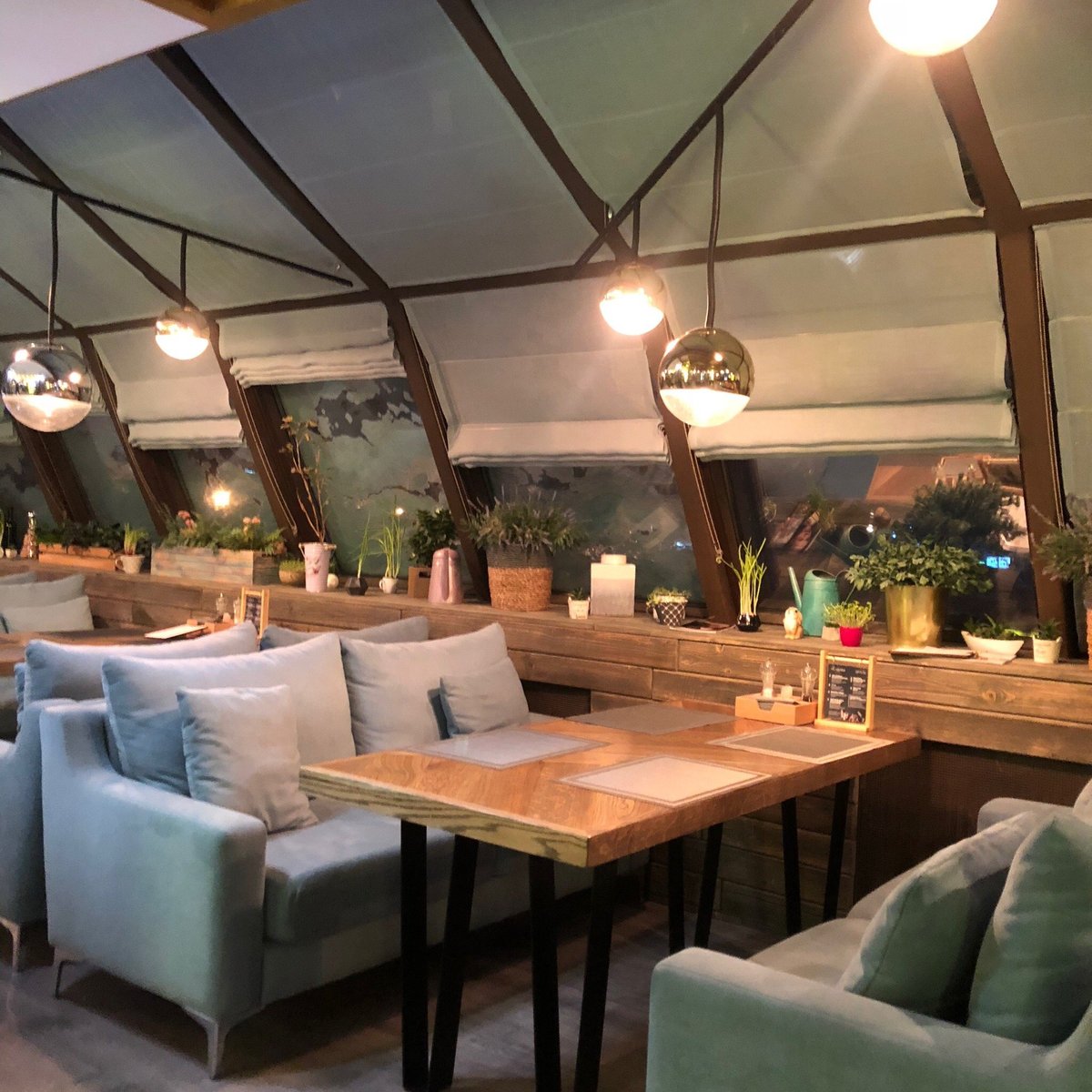 Veranda Restaurant, Сургут - фото ресторана - Tripadvisor