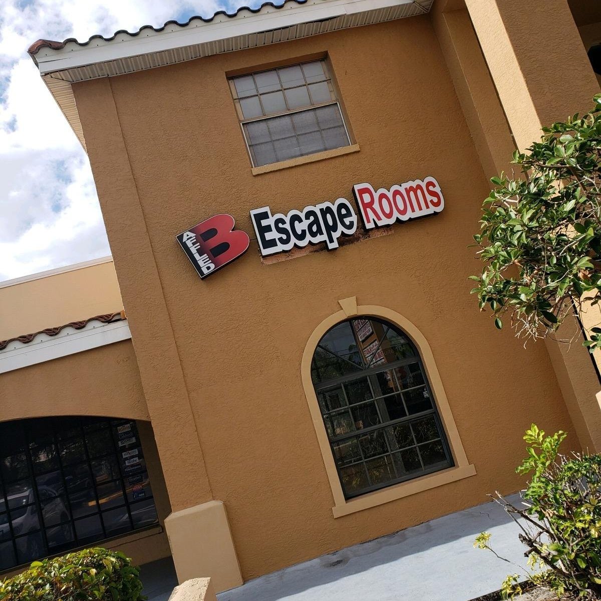 Escape Room Adventure: What to Expect : Slough Escape Room