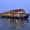 alleppey backwater cruises